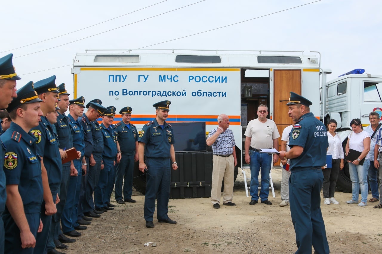 Волгоградский последний новости. МЧС России по Волгоградской области Дзержинский район. Часть под Волгоградом МЧС. Начальник го МЧС Городище Волгограда. Происшествия МЧС Волгоградской области.